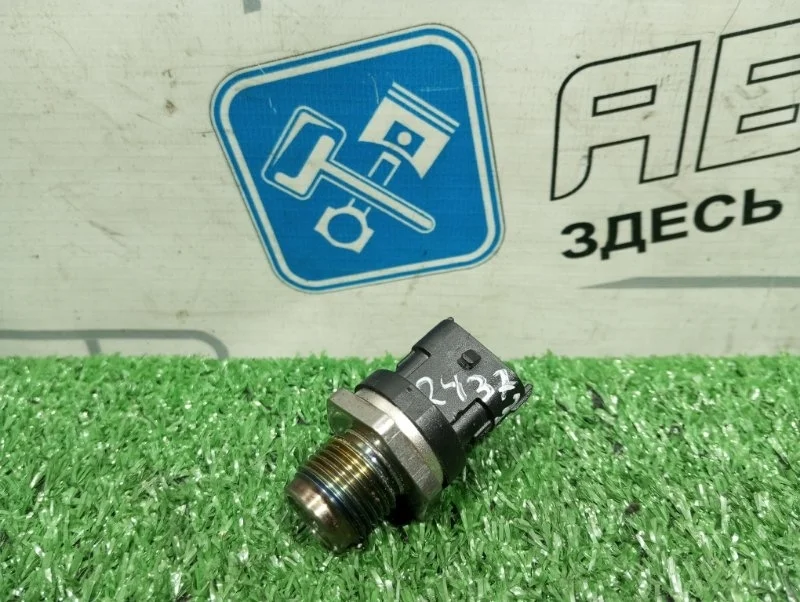 Датчик давления топлива Hyundai Santa Fe 0281002706 CM D4EB