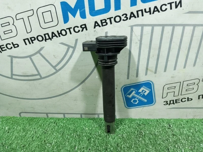 Катушка зажигания Audi A4 06H905115 B8 CDH