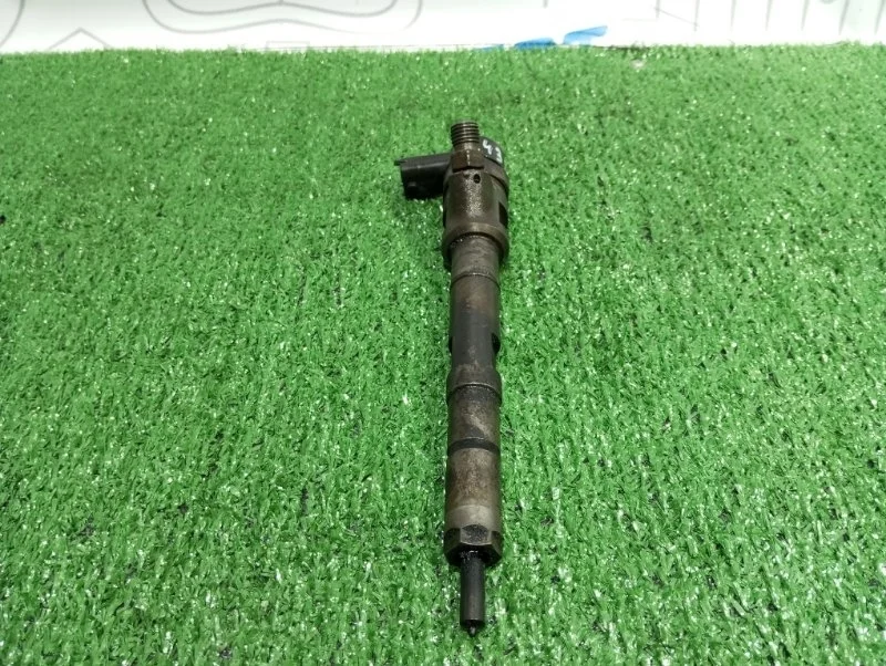 Форсунка дизельная коммон рэйл Kia Sorento 338004A410 BL D4CB VGT 170Л.С ЕВРО 4