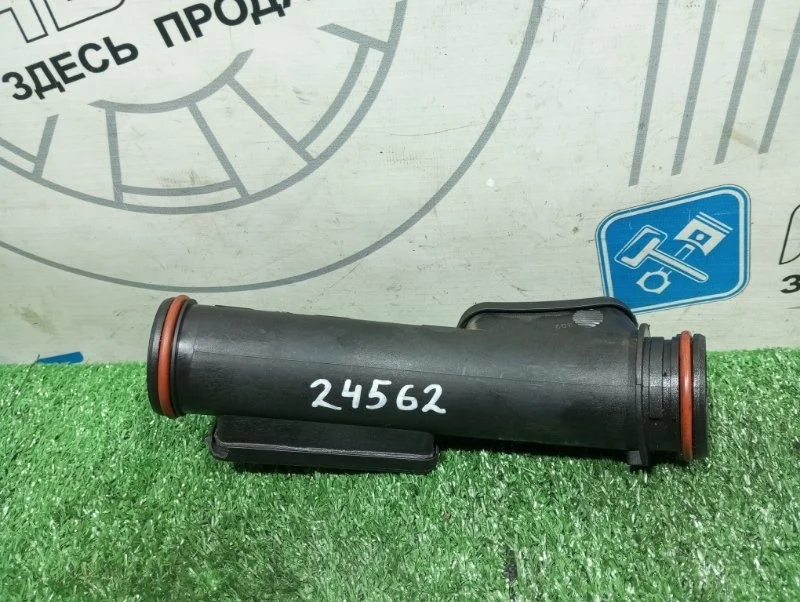 Патрубок интеркулера Volkswagen Golf 03C145674A BLG BMY