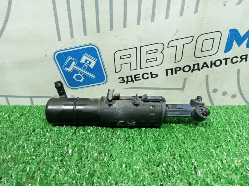 Форсунка омывателя фары Mercedes-Benz C-Class A2048602847 W204 271860, правая