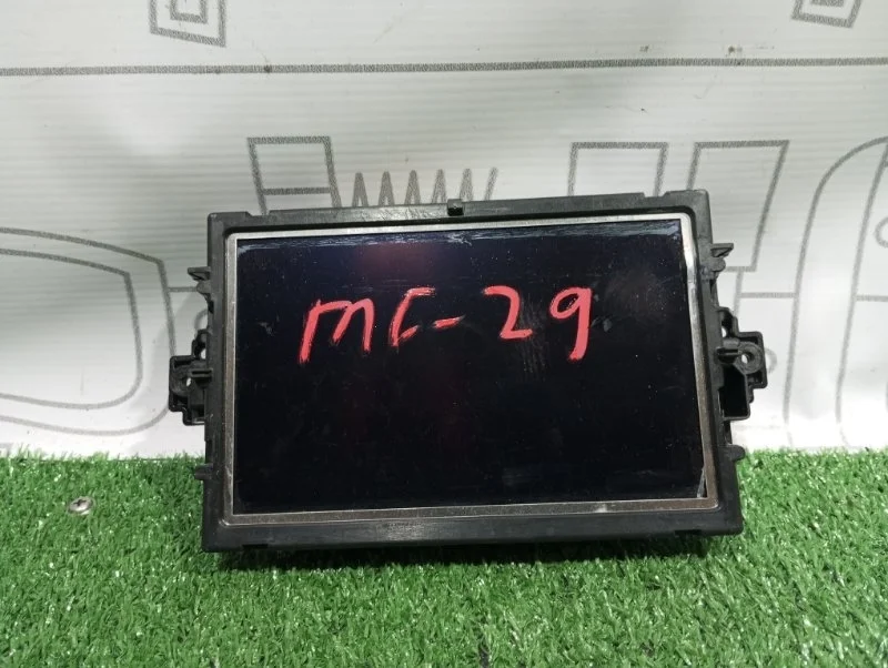 Монитор Mercedes-Benz C-Class A1729008500 W204 271860