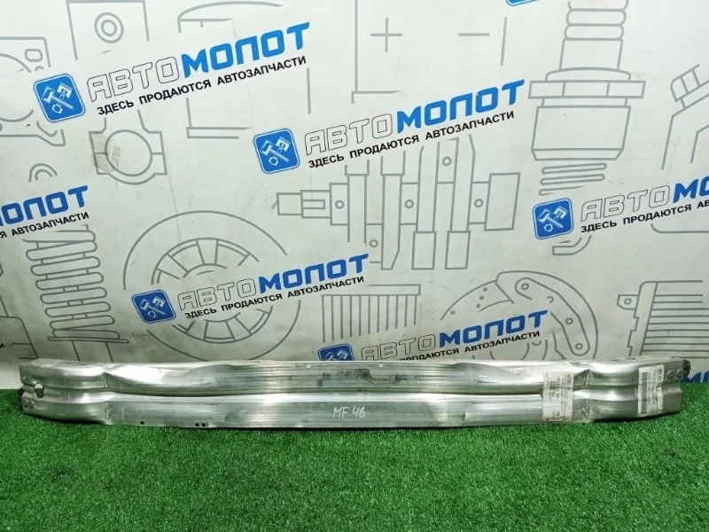 Усилитель переднего бампера Audi A4 8K0807113F 8K5 CDH