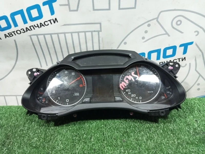 Панель приборов Audi A4 8K0920930A B8 CDH