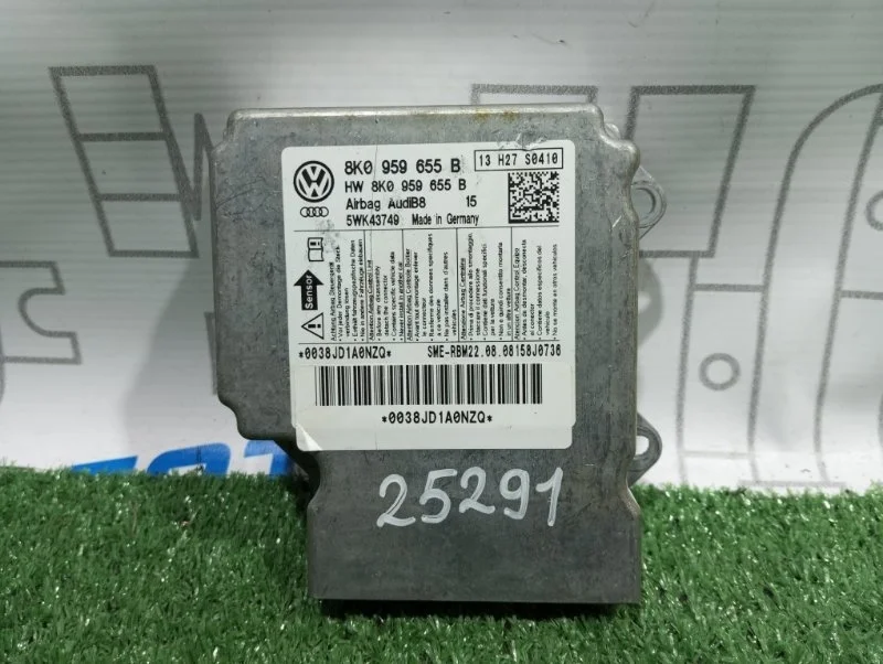 Блок управления Audi A4 8K0959655B B8 CDH