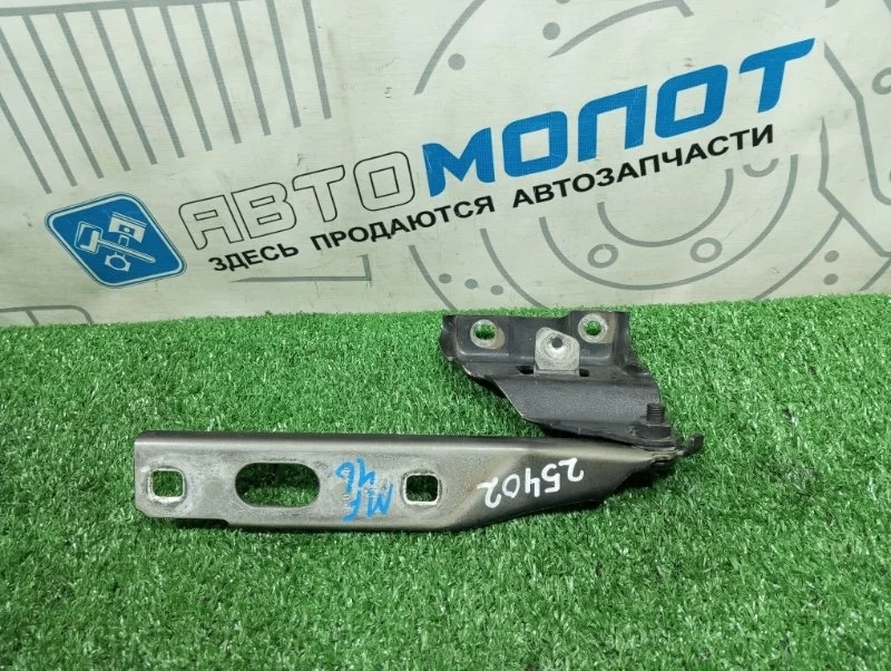 Петля капота Audi A4 8K0823302D 8K5 CDH, правая