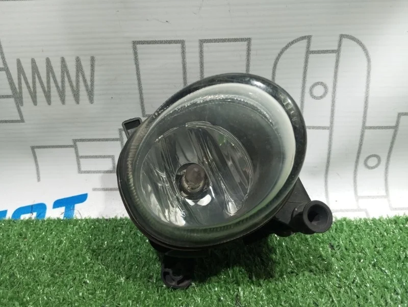 Фара противотуманная Audi A4 8T0941700 B8 CDH, правая