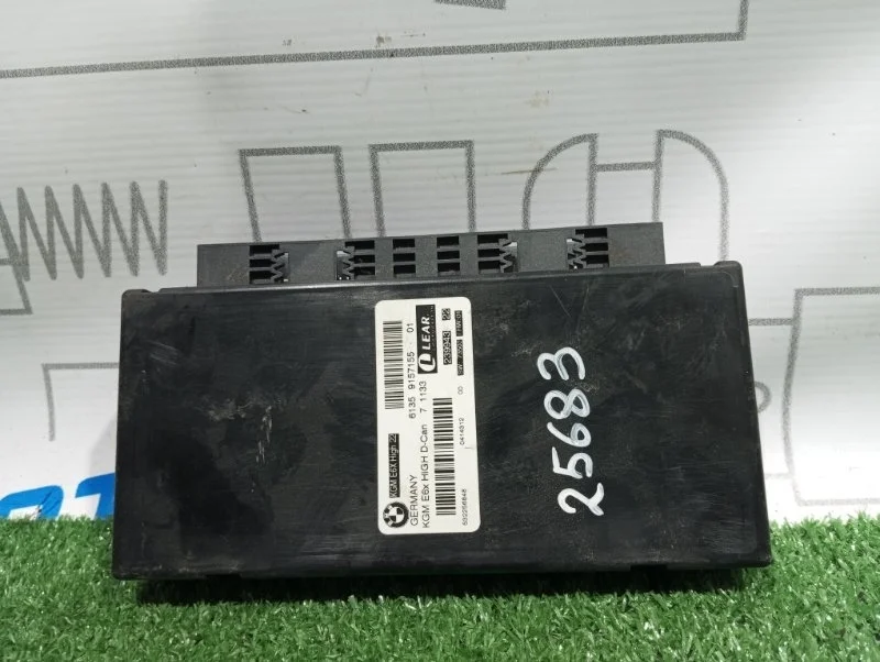 Блок управления Bmw 5-Series 61359157155 E61 N52B25AF