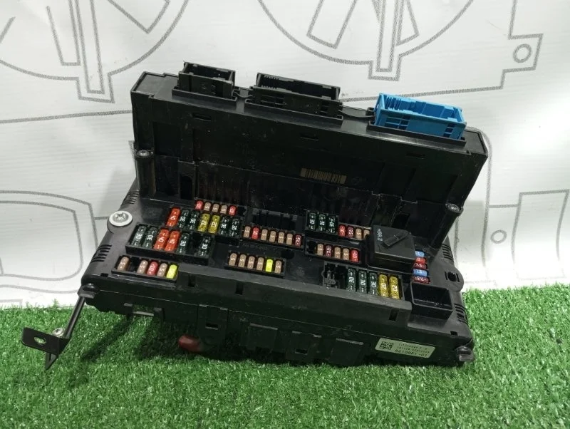 Блок предохранителей Bmw 5-Series 61149210861 F10 N55B30A