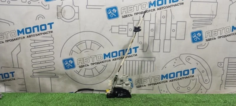 Замок двери задней правой Audi Q5 8K0839016C 8R CDN, задний правый