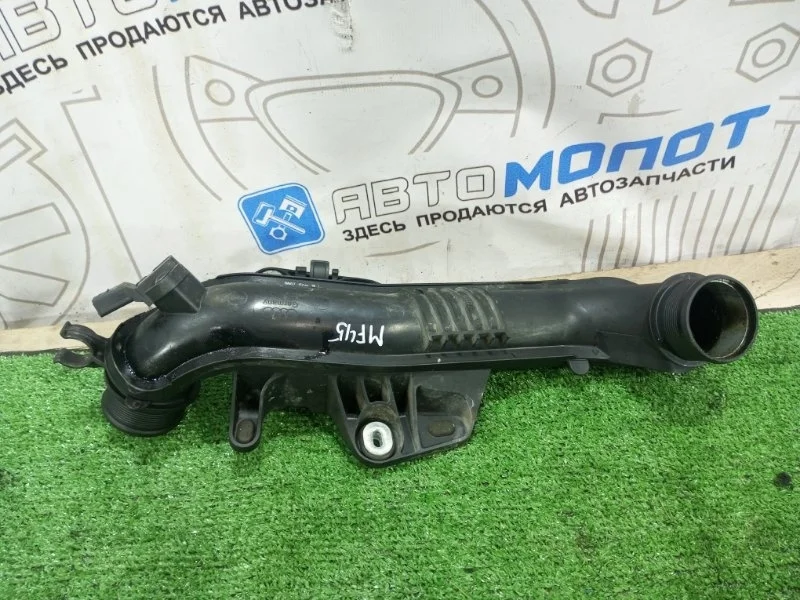 Патрубок интеркулера Audi A4 8K0145673L B8 CDH
