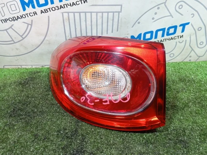 Фонарь задний левый Volkswagen Tiguan 5N0945095H 5N1 CAW