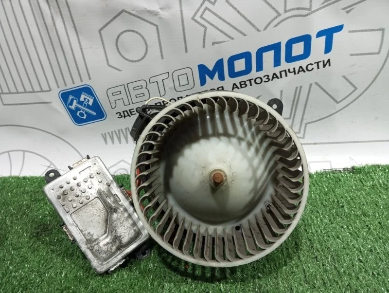 Мотор печки Mercedes-Benz E-Class V7825001 W212 642850