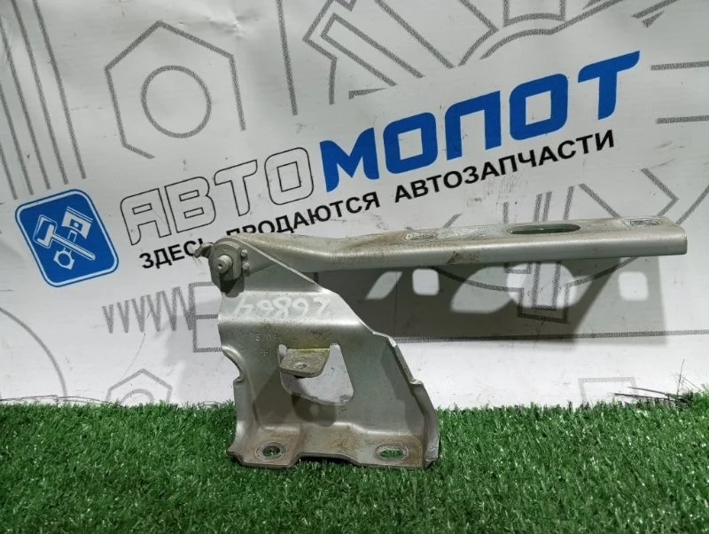 Петля капота Audi A4 8K0823302D B8 CDH, правая