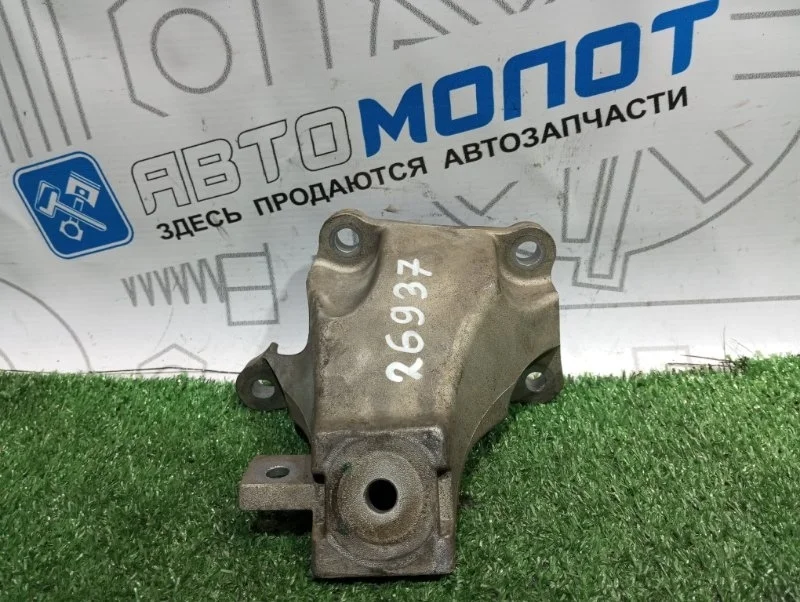 Кронштейн двигателя Audi A6 4F0199308N CCE, правый