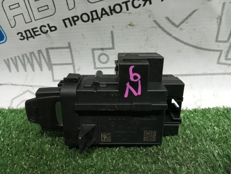 Замок зажигания с ключом Audi A4 8K0909131 B8 CDN