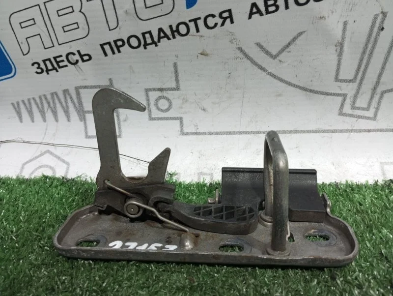 Замок капота Volkswagen Tiguan 1K0823480 5N1 CAW