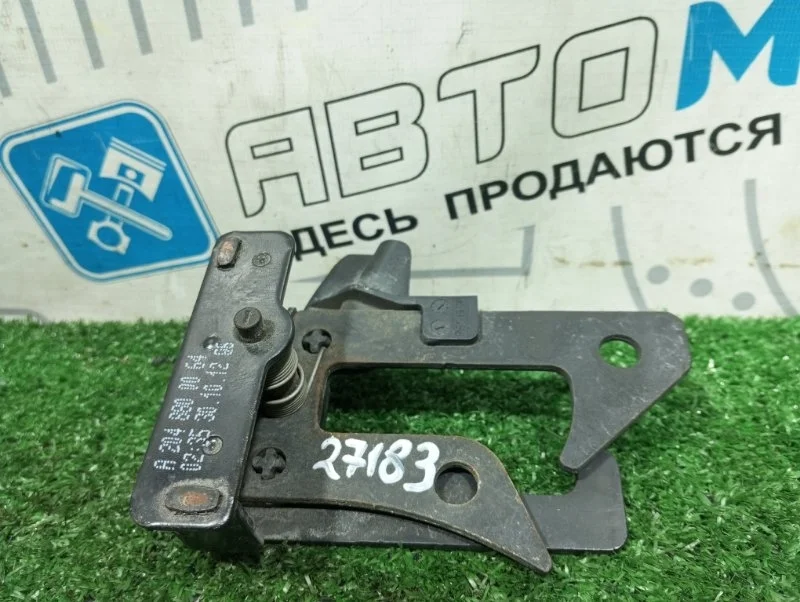 Замок капота Mercedes-Benz C-Class A2048800064 W204 271860
