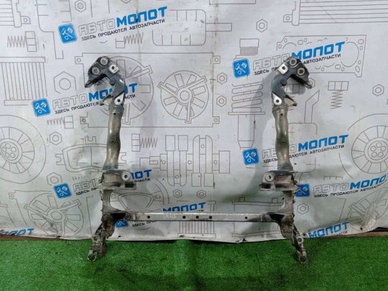 Балка подмоторная Audi Q5 8R0399315G 8R CDN, передняя