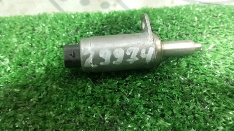 Клапан электромагнитный Audi A6 Avant 06E103697G C7 CHV