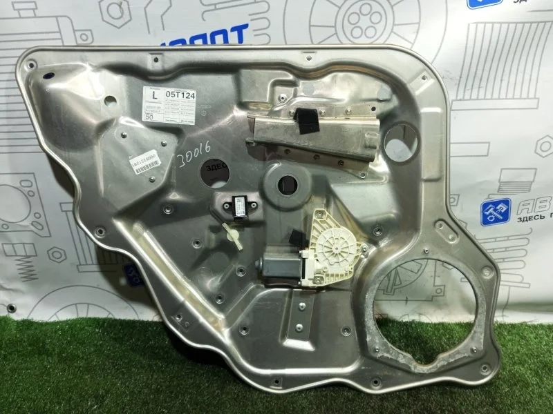 Стеклоподъемник электр. задний левый Mercedes-Benz S-Class 2008 A2218203102 W221 642.930