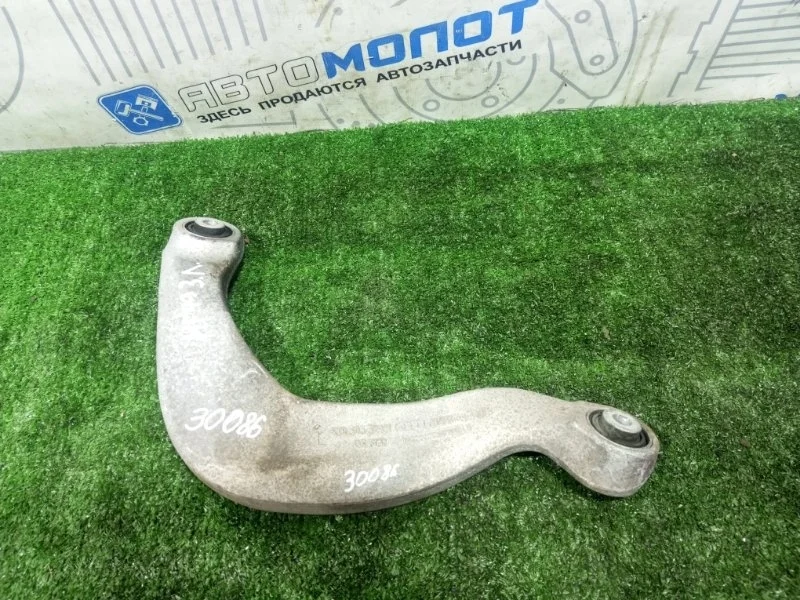 Рычаг задний левый Audi Q5 8К0505323Н 8R CDN