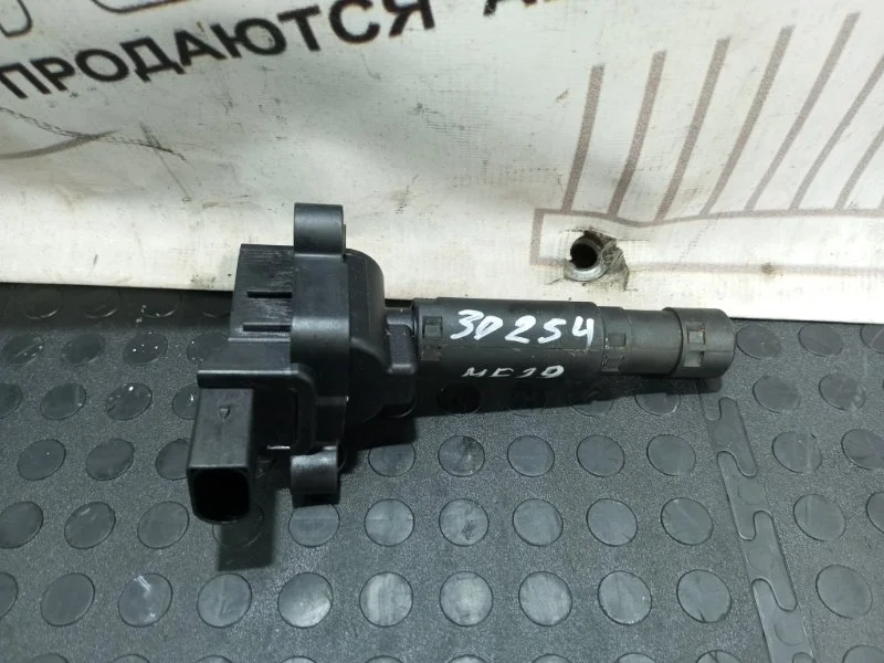 Катушка зажигания Mercedes-Benz E-Class 20185 W212 271860