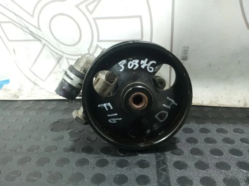 Насос гидроусилителя руля Chevrolet Cruze 2008 96837813 J300 F16D4