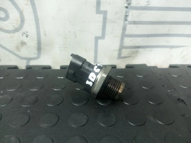 Датчик давления топлива Hyundai Santa Fe 0281002706 CM D4EB