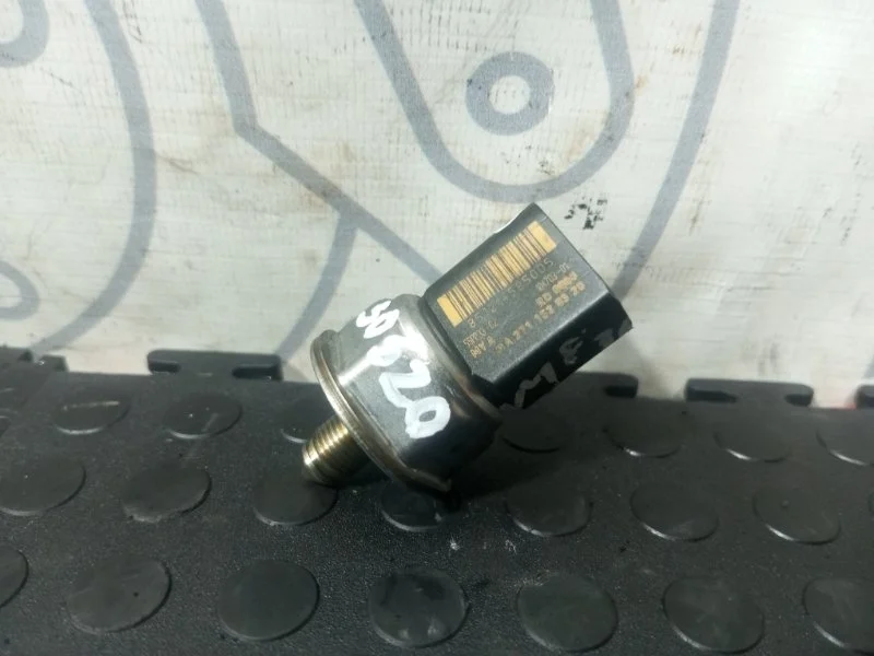 Датчик давления топлива Mercedes-Benz E-Class A2711530328 W212 271860