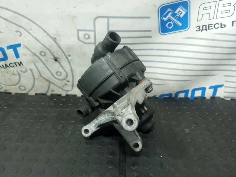 Насос продувки катализатора Mercedes-Benz C-Class A0001406785 W204 271860