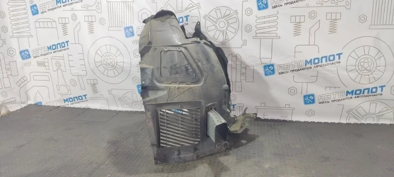 Подкрылок Bmw 5-Series 51717186728 F11 N20B20B, передний правый