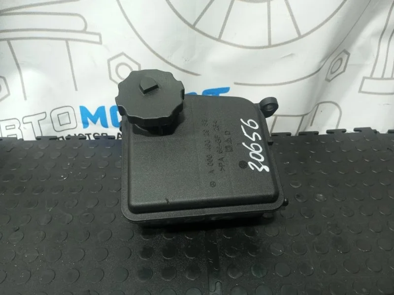 Бачок гидроусилителя руля Mercedes-Benz C-Class A0004602983 W204 271860