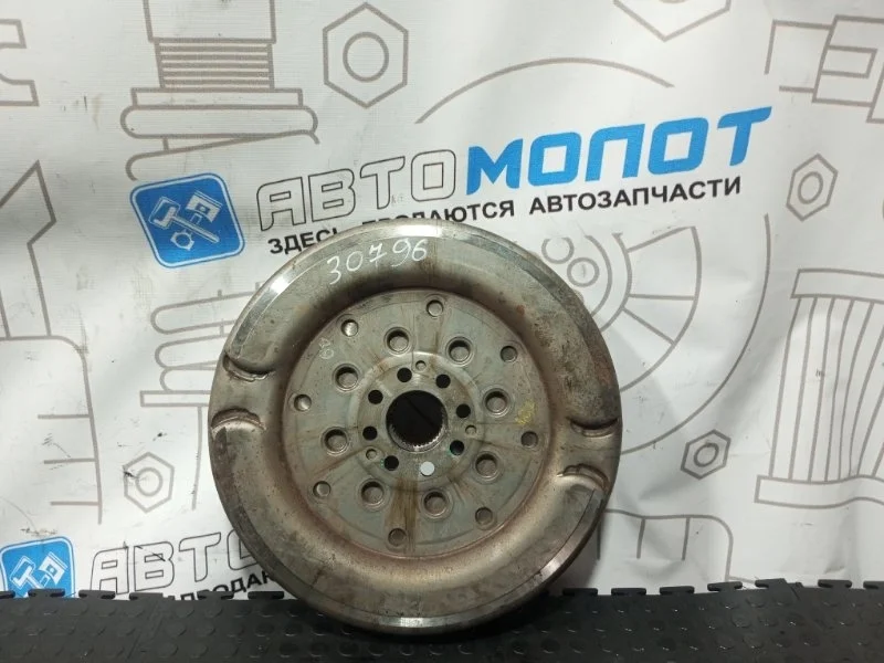 Маховик Audi Q3 2231000561 CCZB