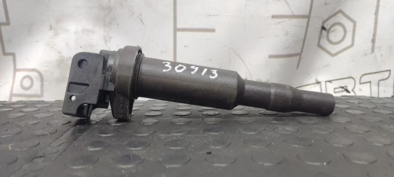 Катушка зажигания BMW 5-Series 864768901 F10 N52B30AF
