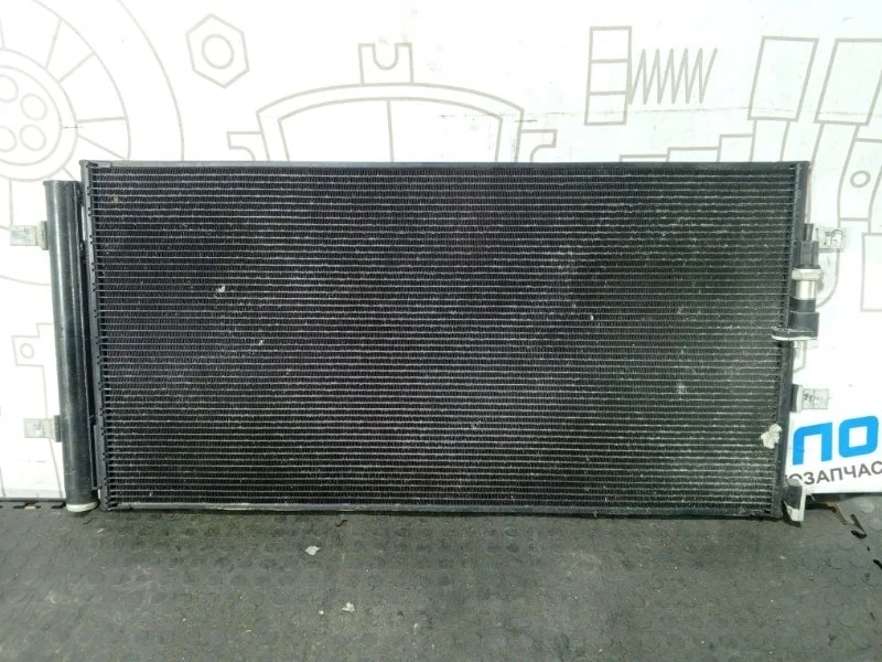 Радиатор кондиционера Audi A6 Avant 4G0260401A C7 CHV
