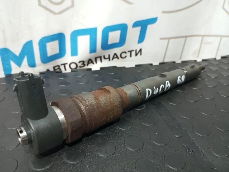 Форсунка дизельная коммон рэйл Kia Sorento 338004A420 BL D4CB VGT 170Л.С ЕВРО 4