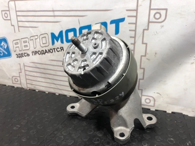 Опора ДВС Audi A6 4F0199307M C6 BDX CCE CCEA CHV CHVA, левая