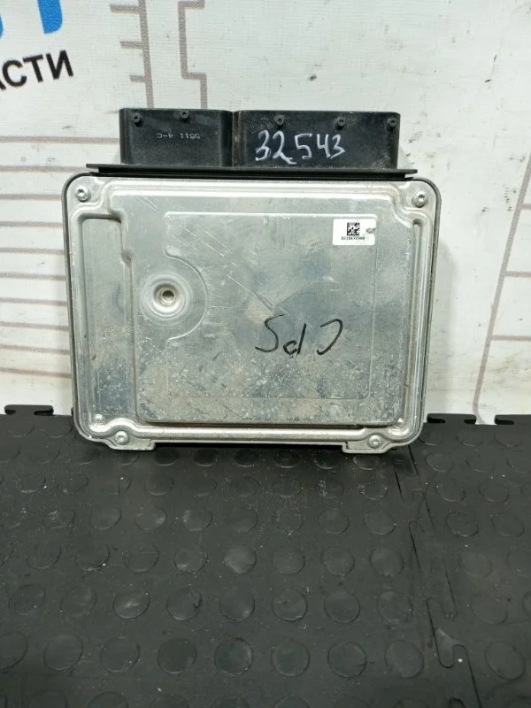 Блок управления двигателем Audi Q3 8U0907115C 8U CPS