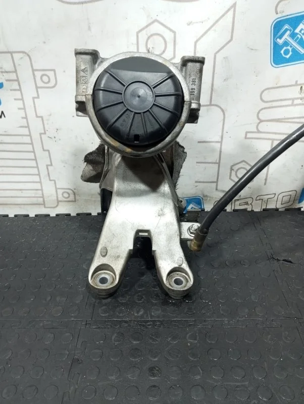 Подушка двигателя Audi A4 8R0199381 8K5 CAL