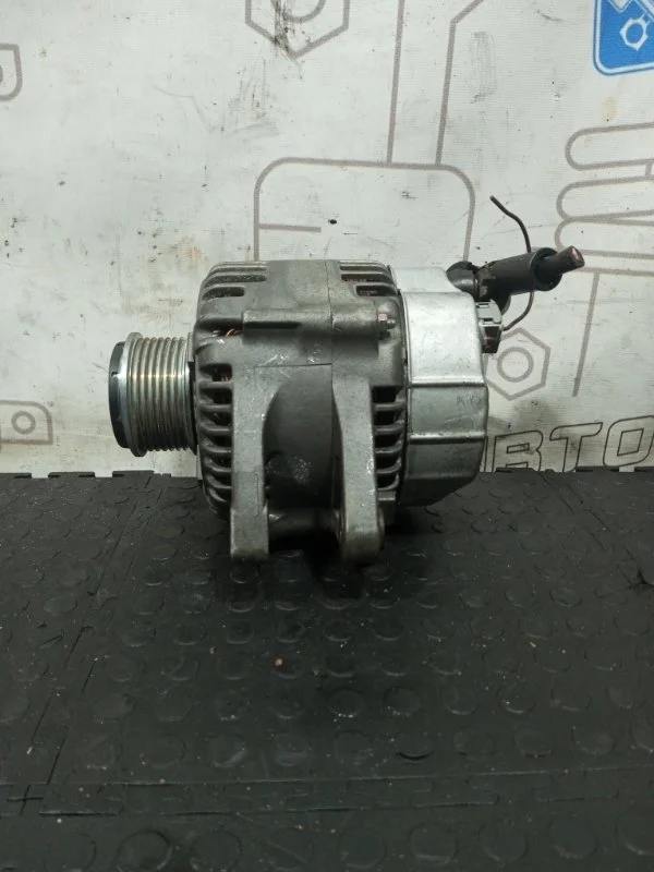 Генератор Hyundai Grand Starex 373004A300 D4CB VGT 174Л.С ЕВРО 4