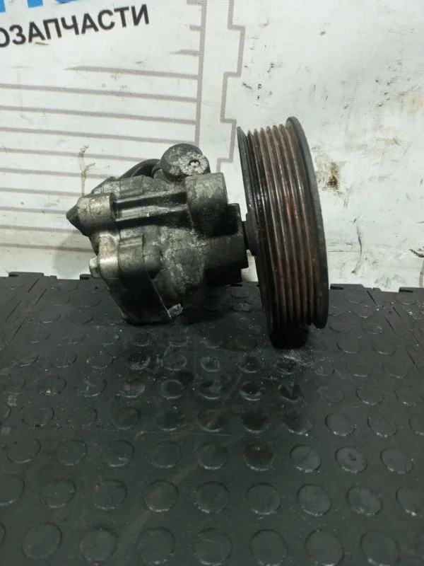 Гидроусилитель руля Hyundai Grand Starex 571004H000 D4CB VGT 174Л.С ЕВРО 4