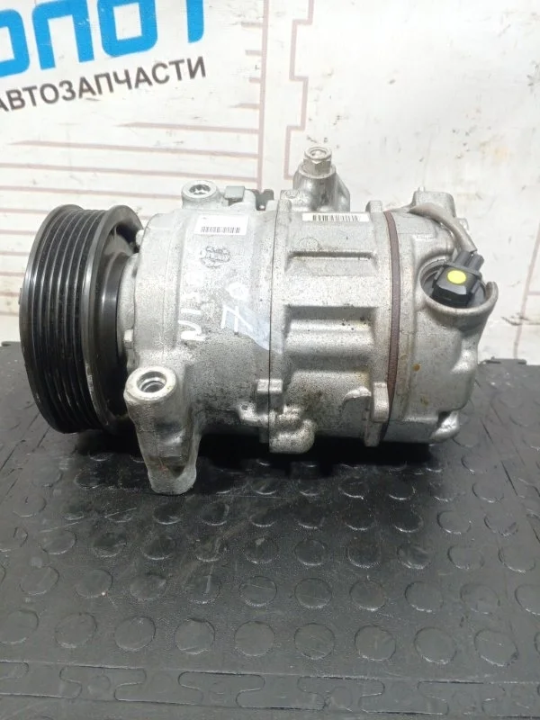 Компрессор кондиционера BMW 1-Series 64529222308 F21 N13B16A