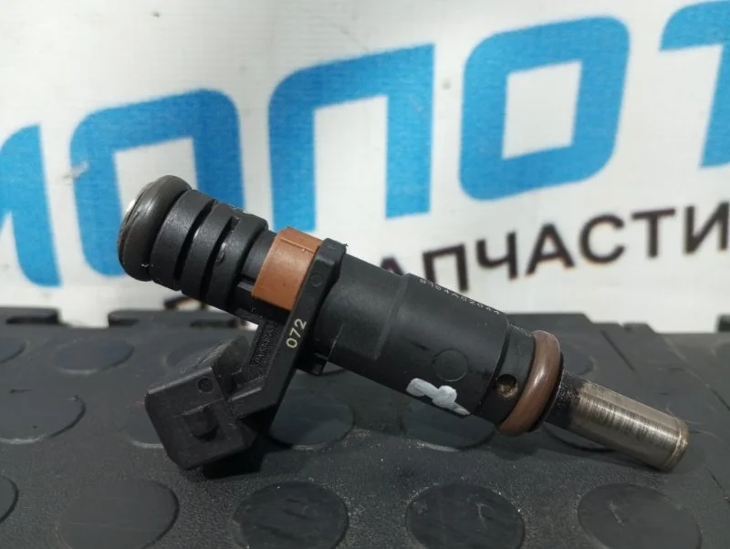 Форсунка топливная Bmw 1-Series 13537561277 E87 N45B16AC