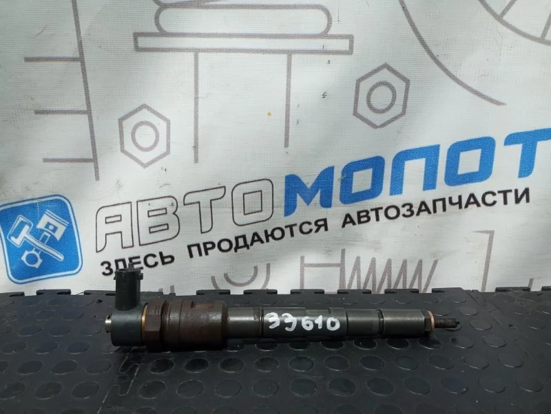 Форсунка дизельная коммон рэйл Hyundai Grand Starex 338004A500 D4CB VGT 174Л.С ЕВРО 4