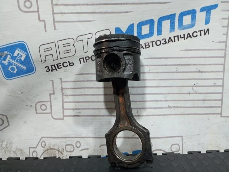 Поршень с шатуном Kia Sorento 235102F100 UM D4HB ЕВРО 6