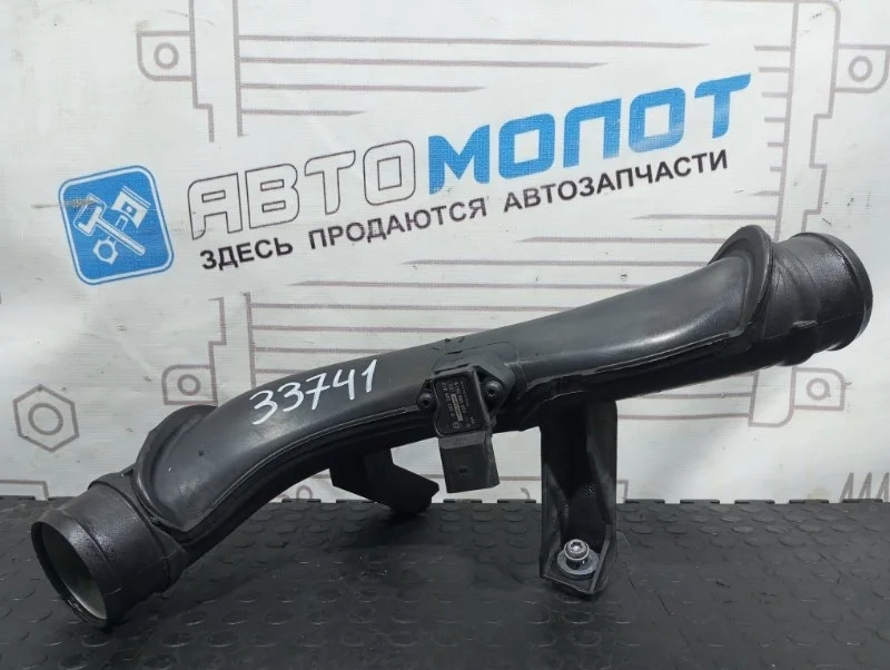Патрубок интеркулера Volkswagen Passat 2013 1K0145770AH B7 CDAB