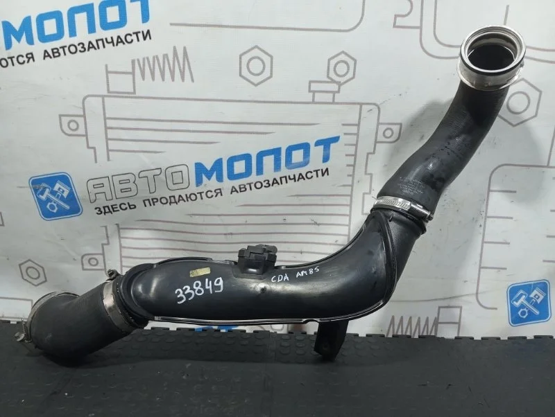 Патрубок интеркулера Audi A3 1K0145770N 8PA CDA