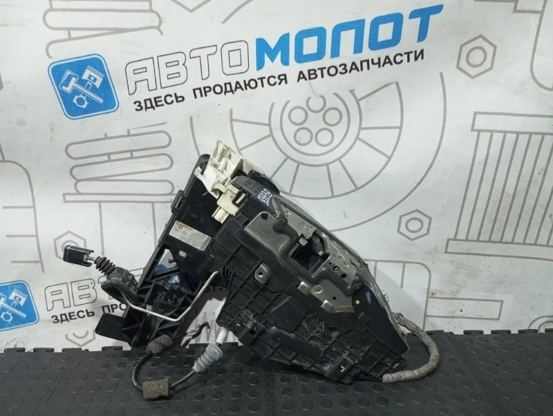 Замок двери передней правой Mercedes-Benz S-Class 2008 A2217200835 W221 642.930, передний правый