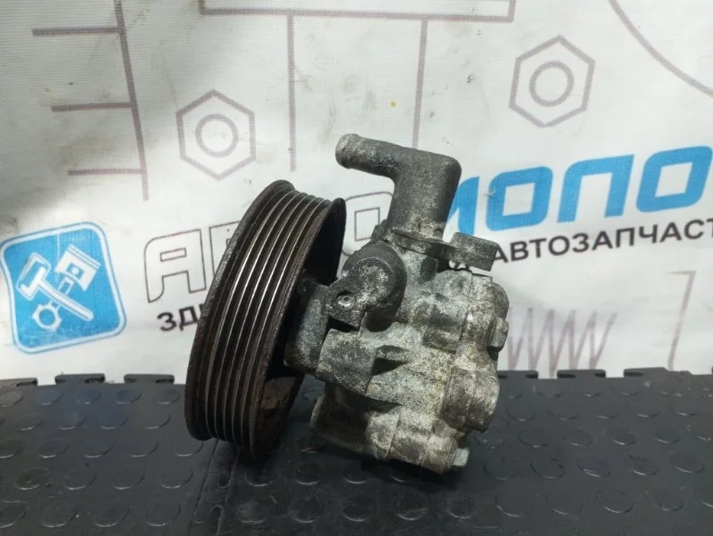 Гидроусилитель руля Hyundai Tucson 2008 571002E300 JM D4EA